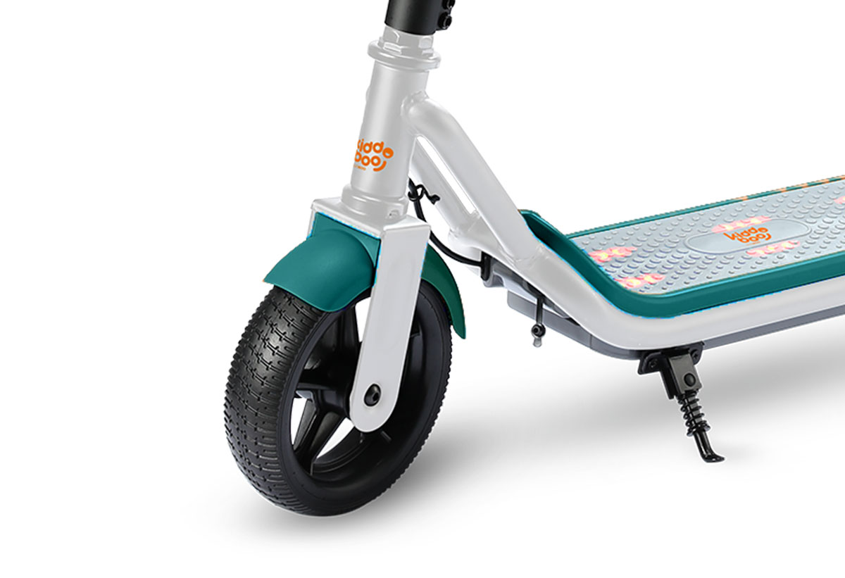 Το τιμόνι και η οθόνη LCD.